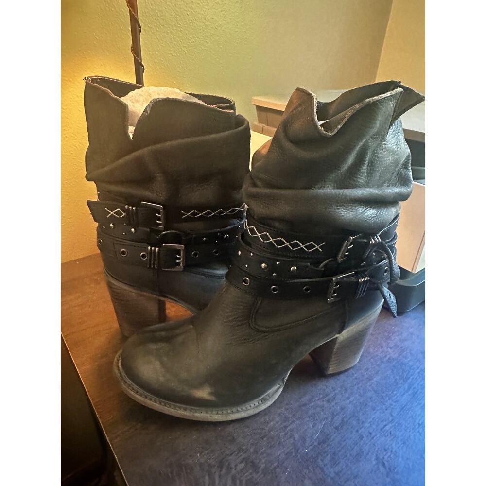 FREEBIRD BLAINE DISTRESSED BLACK MOTO BOOTS; SIZE 11